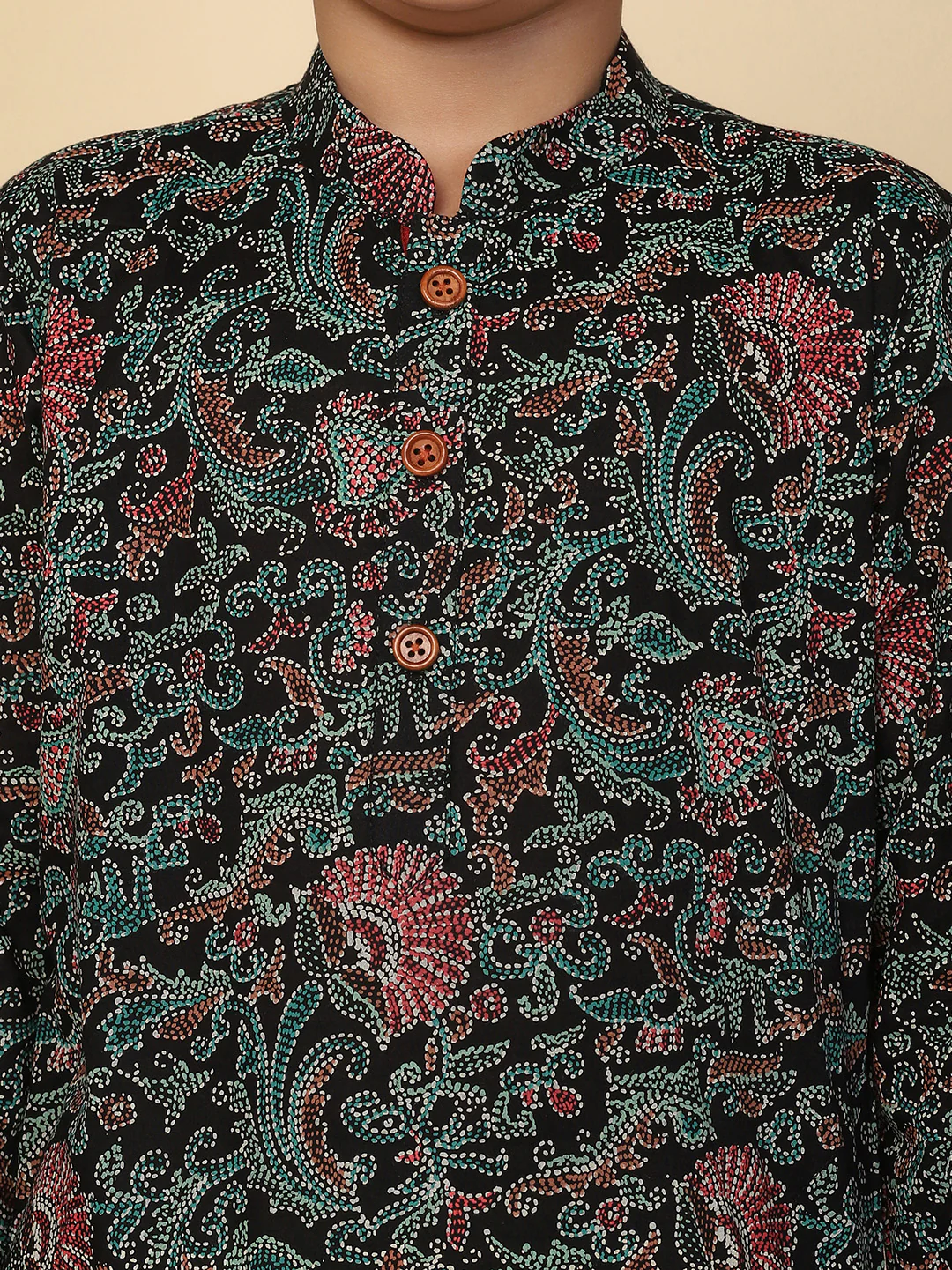 Boy's Black Printed Kurta - Image 4